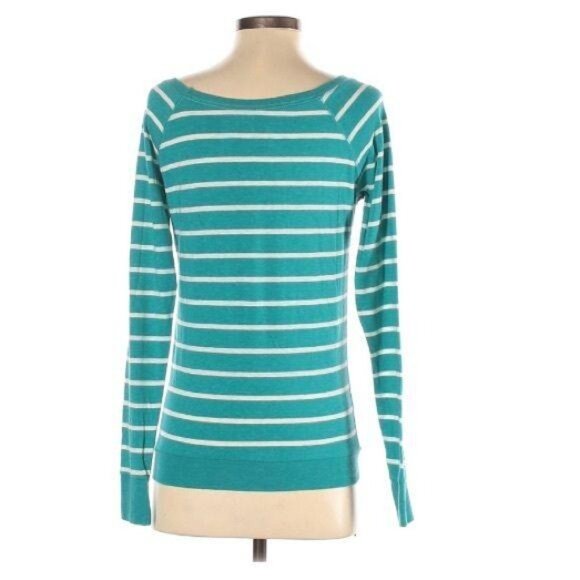 Poof! Pullover Sweater Size Small - Picture 3 of 6